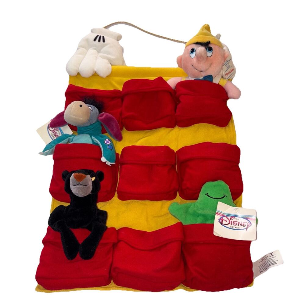 Disney Store Bean Bag Plush‎ Display Hanger Mickey Hands + 4 Characters Vtg